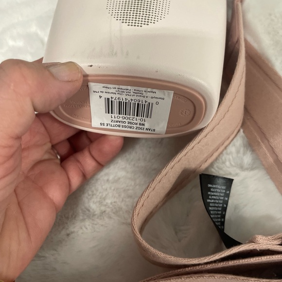 Stanley Pink and Cream Water Bottle - Picture 10 of 11